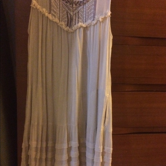 Dress - Picture 1 of 3